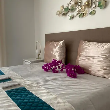 Ste Catherine Bed & Breakfast 3*